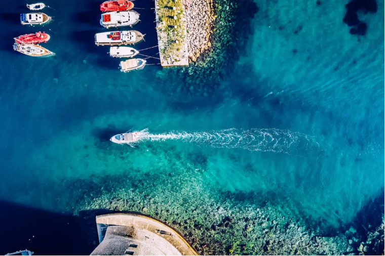 Le coste del Mediterraneo: ponti tra ambienti e culture